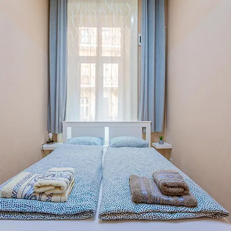 Buda Castle Charming 2 Bedrooms *