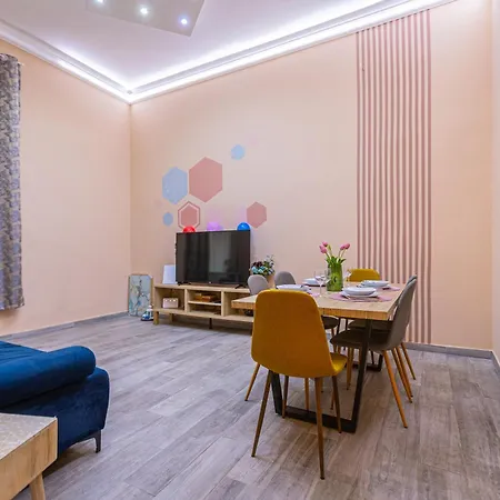 Buda Castle Charming 2 Bedrooms Appartement