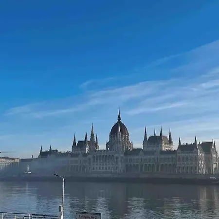 Buda Castle Charming 2 Bedrooms Apartamento
