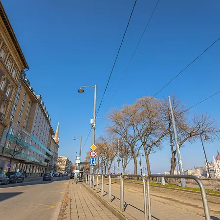 Buda Castle Charming 2 Bedrooms Daire Budapeşte