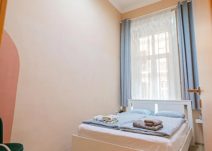 Buda Castle Charming 2 Bedrooms Διαμέρισμα