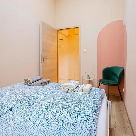 Buda Castle Charming 2 Bedrooms * بودابست