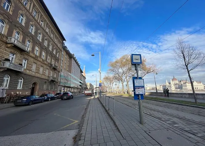 Buda Castle Charming 2 Bedrooms *