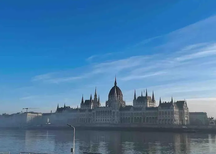 Buda Castle Charming 2 Bedrooms Apartament