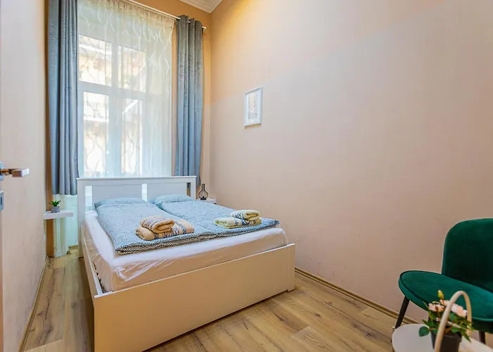 Buda Castle Charming 2 Bedrooms *